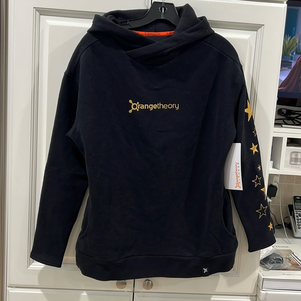Orangetheory FoilStar Hoodie Black Sweatshirt NWT. Sm